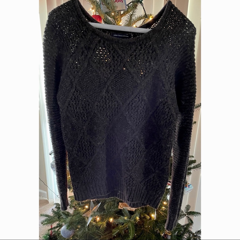 American Eagle Sweater